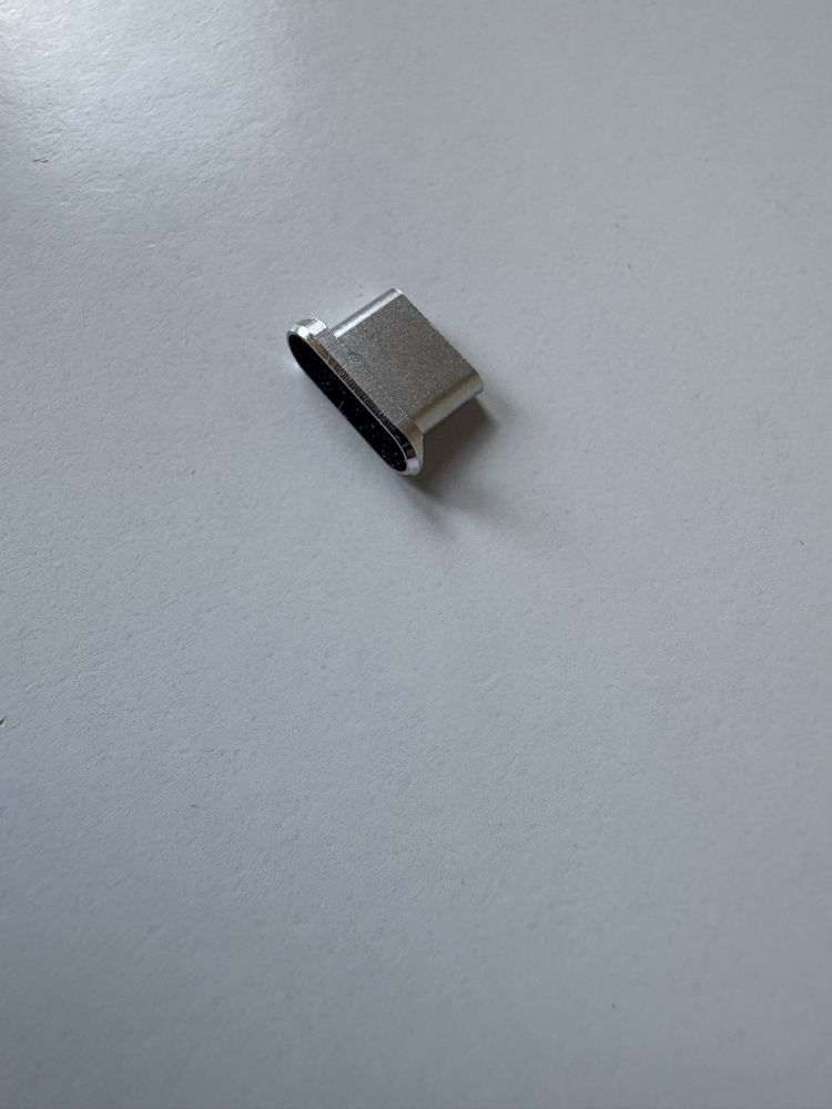 Zatyczka czarna do telefonu