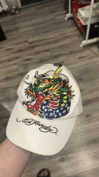 Кепкает Ed hardy