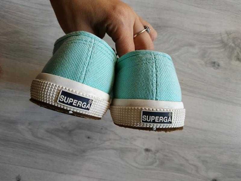 кеды, мокасины на девочку или мальчика
Superga