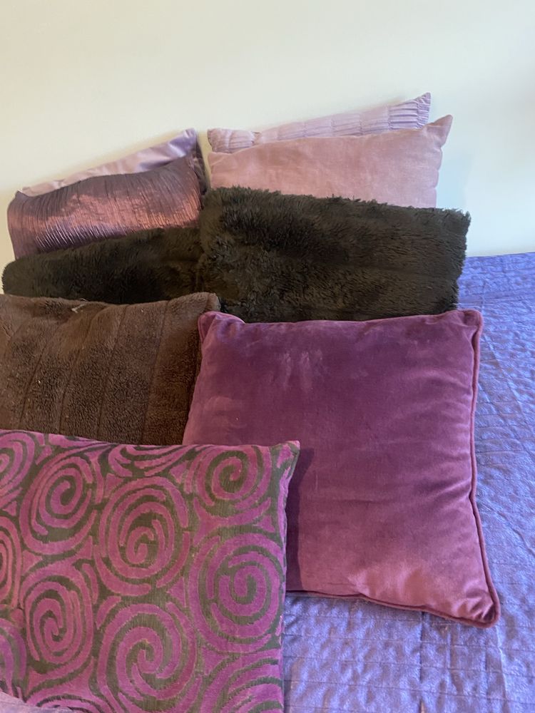 Conjunto colcha + manta de pé da cama + 9 almofadas