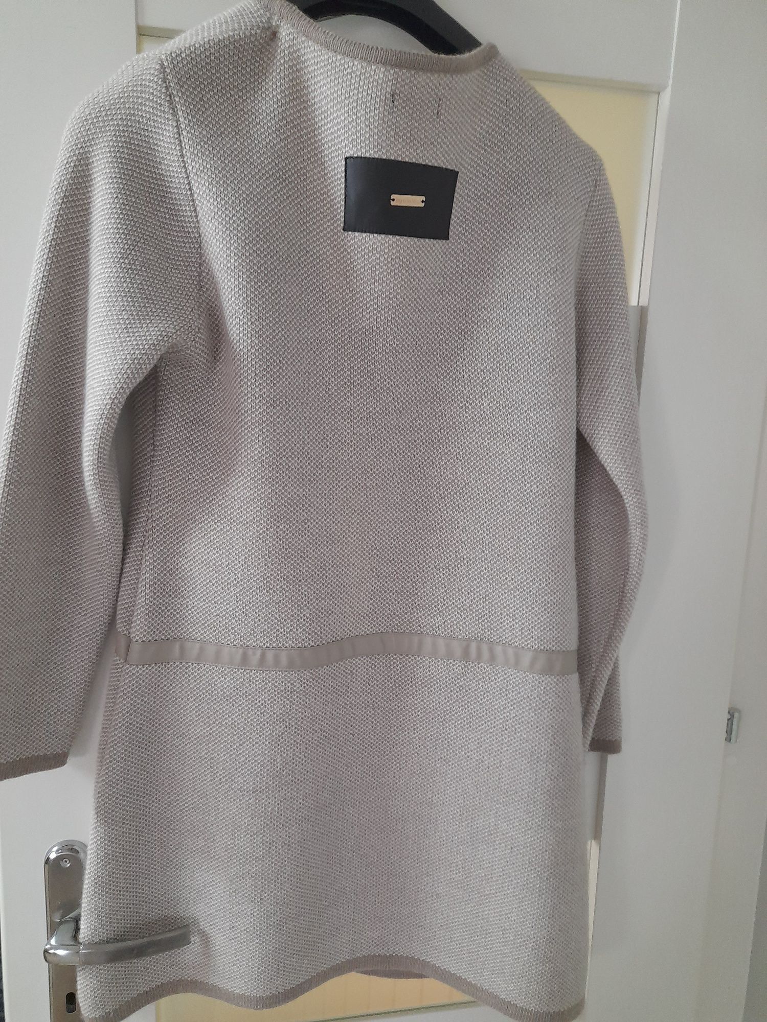 Sweter damski 38