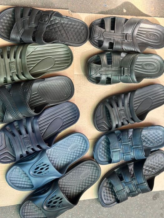 Шльопанці з піни, тапочки шлепки миллионники