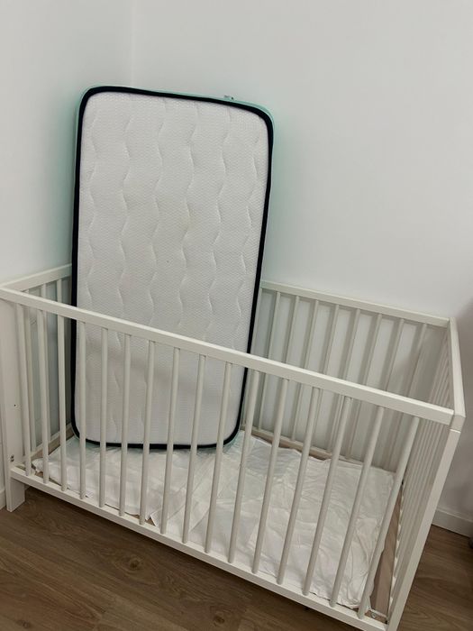 Berço ikea + colchão ortopédico + ninho redutor