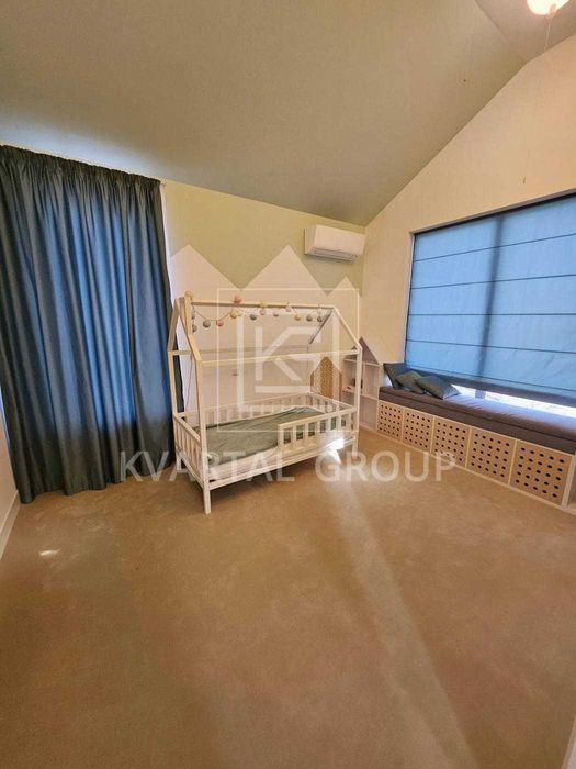 Одноповерховий будинок в сучасному стила з ремонтом. Микуличі