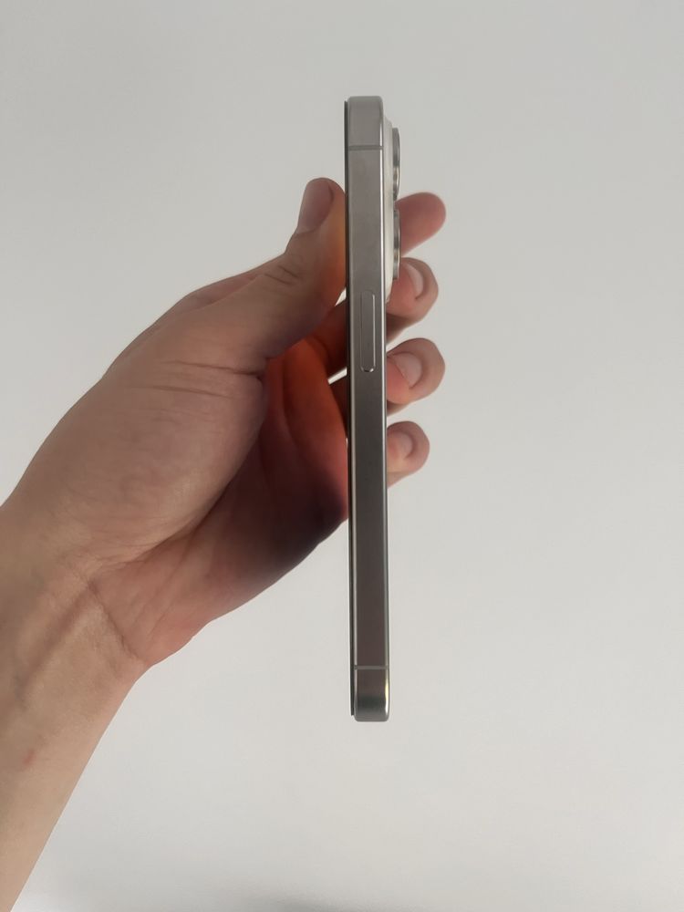 iPhone 15 Pro 256 GB