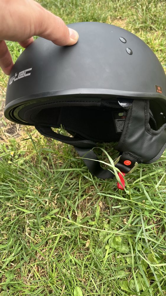Kask motocyklowy W-tec skuter