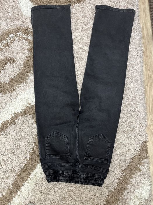 Чорні джинси клеш  стан вживаний