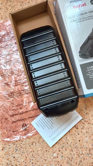 SS-2230002599 – оригінальний акумулятор до пилососів Rowenta, Tefal,..