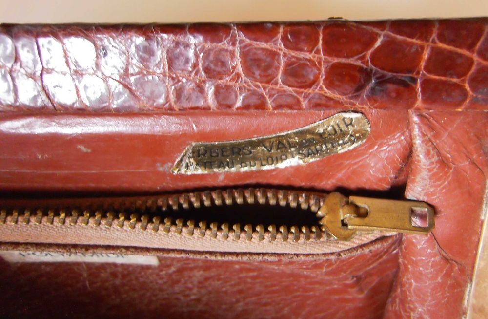 Moda Vintage: Carteira de senhora, clássica em pele genuína crocodilo