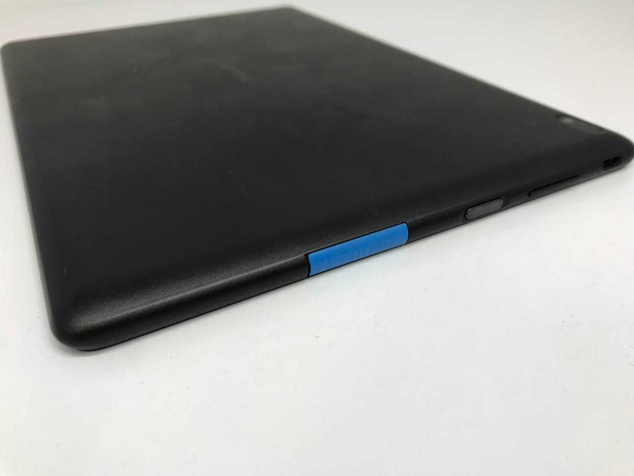 Планшет Lenovo Tab E10 TB-X104F LTE 2/16GB