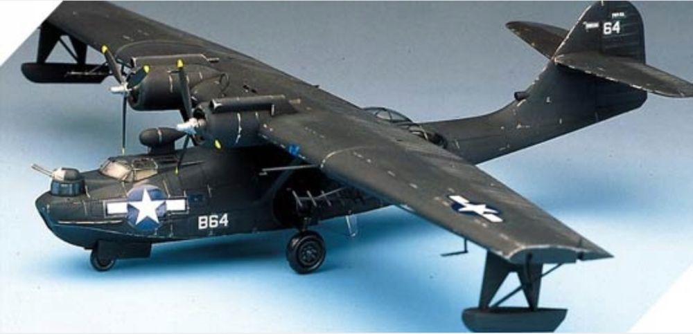 Academy 12487 Wodnopłat PBY-5A Catalina Black Cat model samolot 1/72