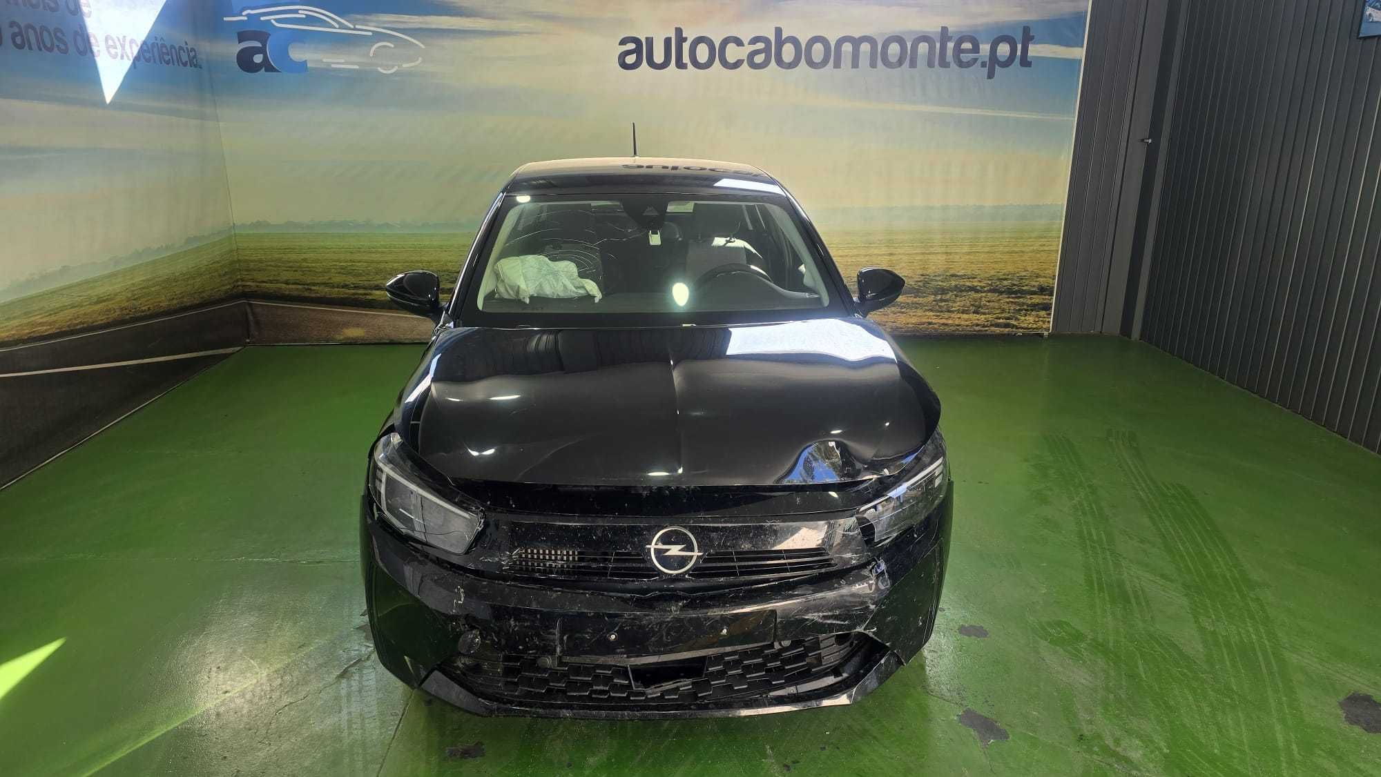 Opel Corsa 1.2   - Salvado