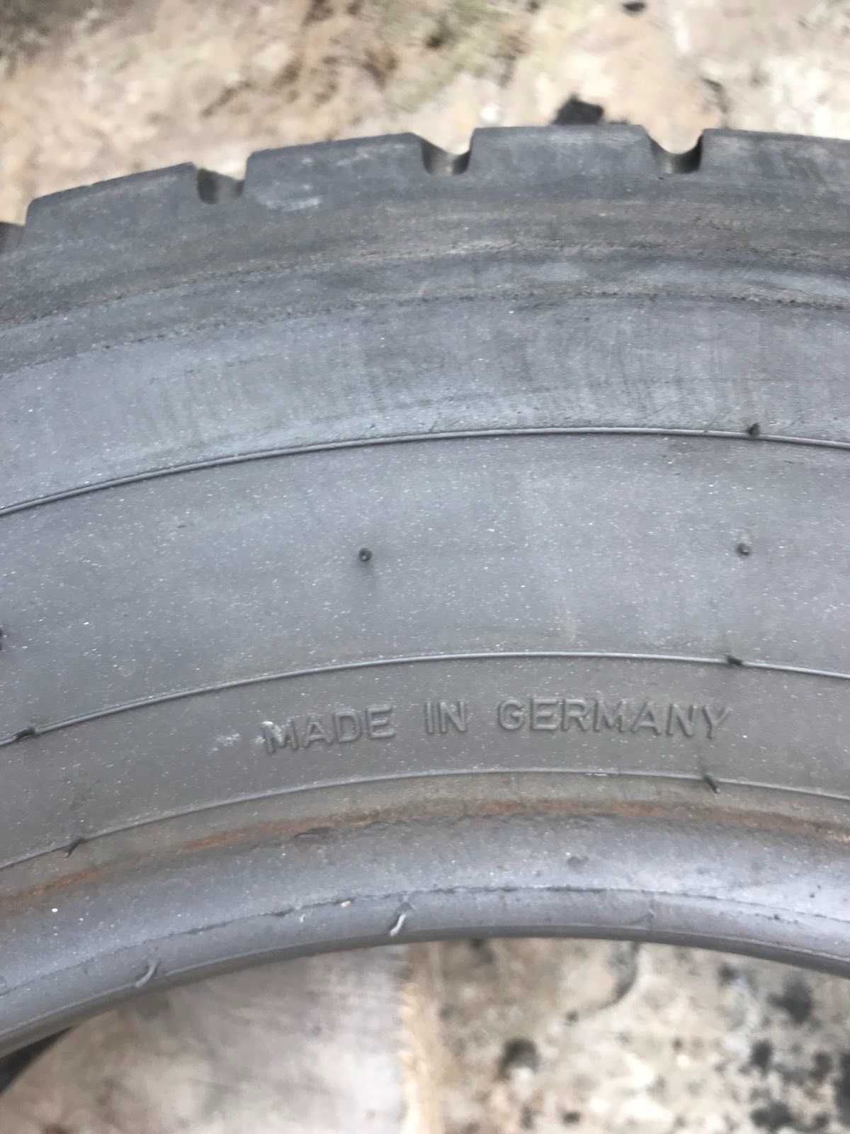 Шини Dunlop SP Lt-800 195/70R15C Пара Літо Вантажні Б/у Оригінал