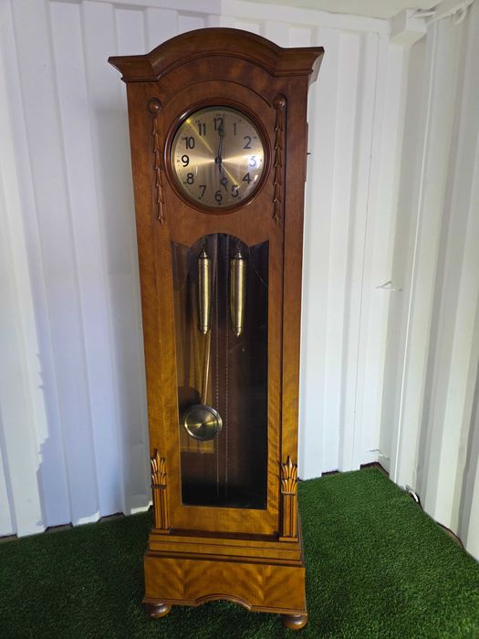 Stylowy zegar stojacy Lenzkirch klimat dawnych lat, wyjątkowy.
