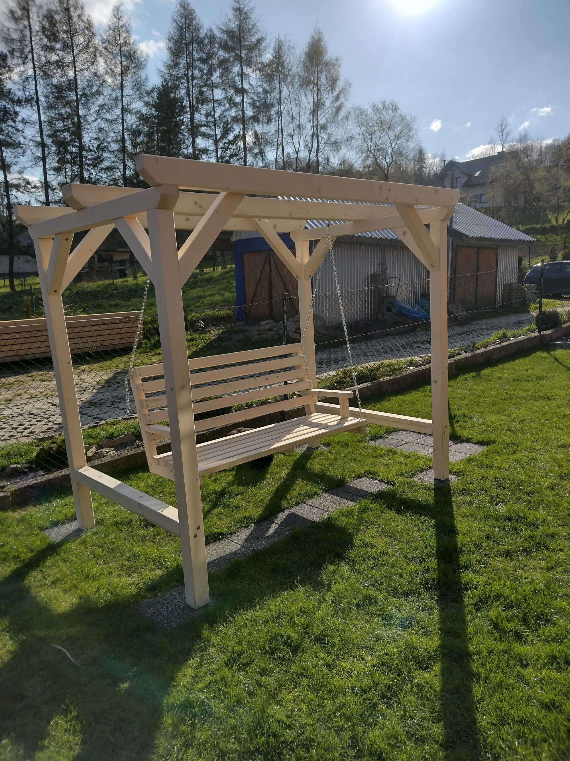 Pergola z huśtawką , huśtawka