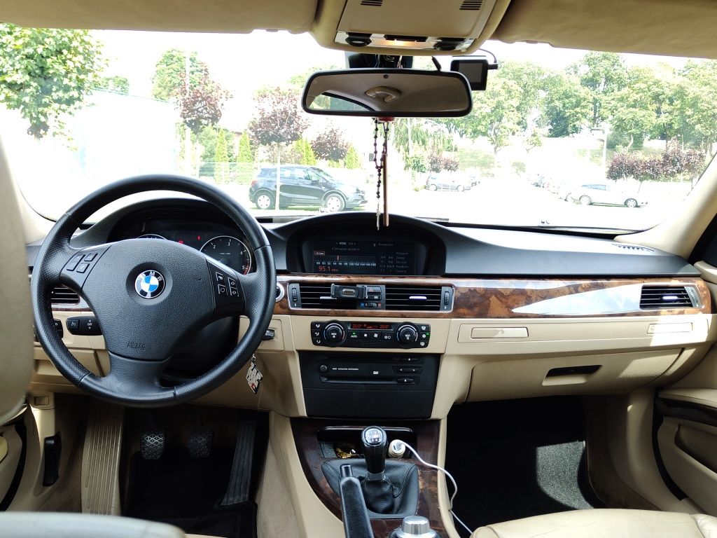 BMW E90 320D M47