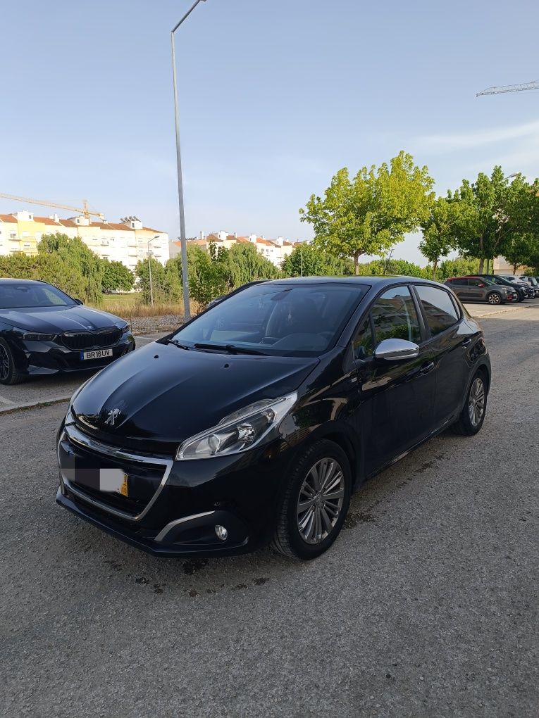 Peugeot 208 1.2 de 60.000km