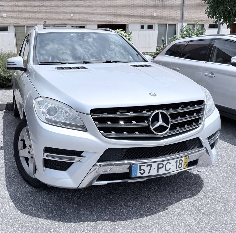 Mercedes-Benz ML 350d V6 AMG BlueTec 4-Matic