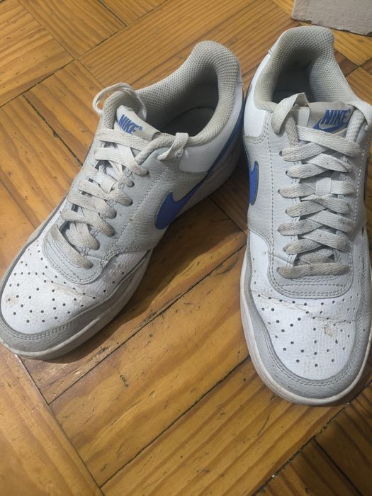 Tênis Nike Azul e Branco