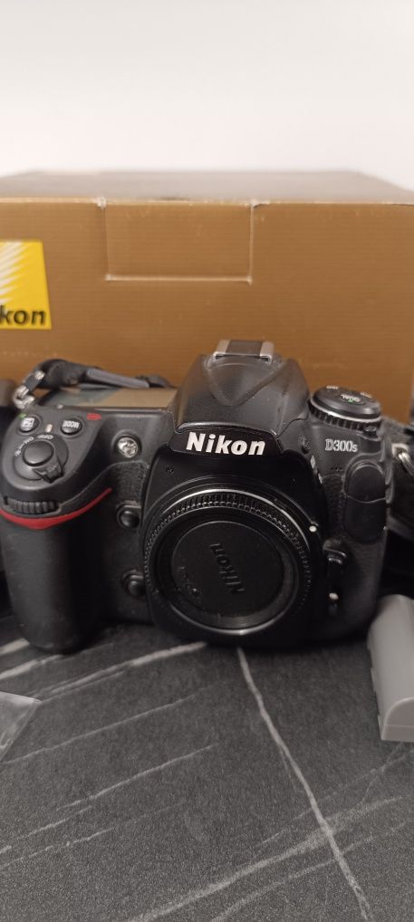 Nikon d300s przebieg 78 tys