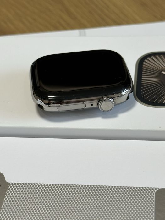 Новий Apple Watch Series 10 46 mm Natural Titanium
