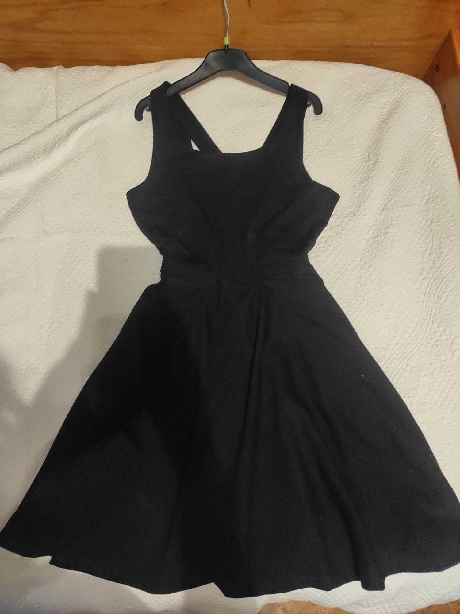 Vestido preto da Pull & Bear