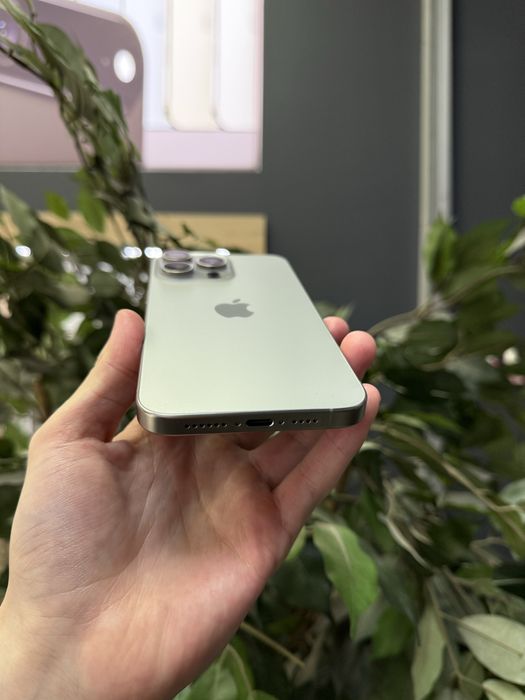 iPhone 15 Pro Max 256GB Natural Titanium