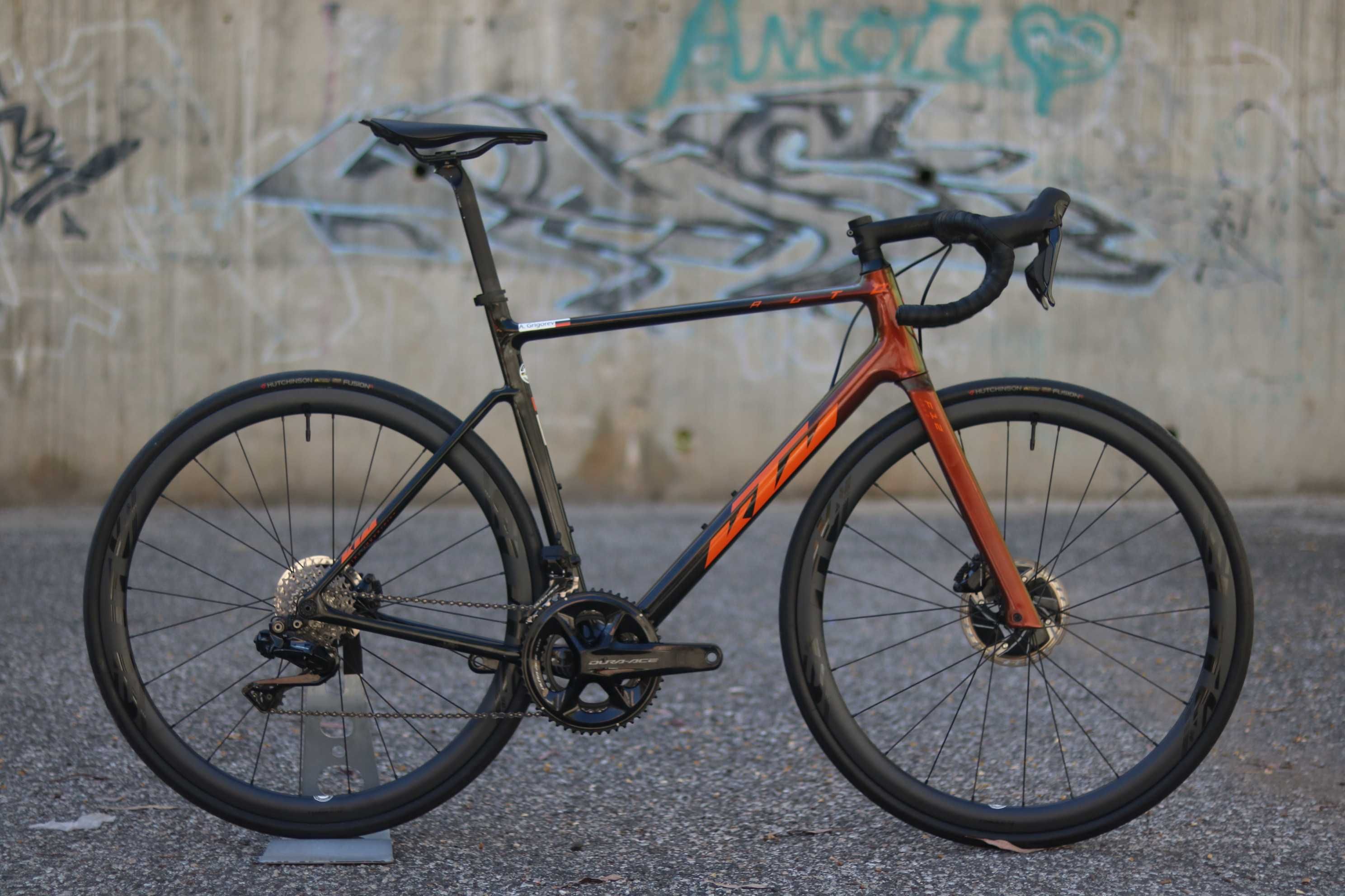 KTM Revelator Alto Exonic / Shimano Dura Ace 12v / Rodas carbono