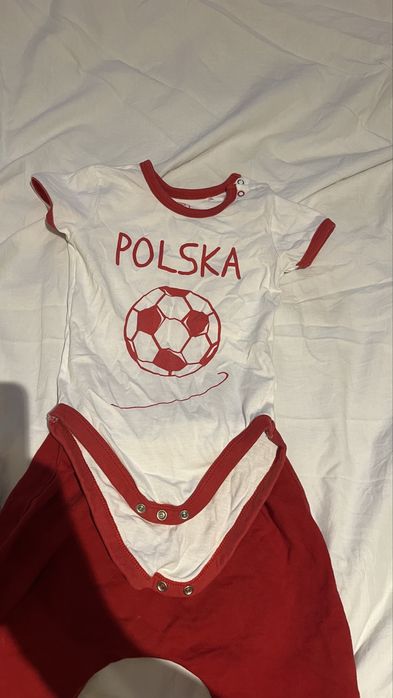 Komplet body 80 piłka nożna Polska i spodenki baggy