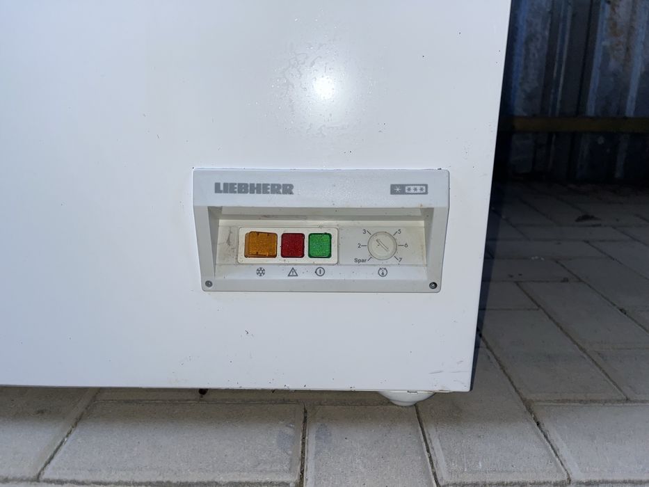 Zamrażarka klapowa Liebherr - 253 litrów