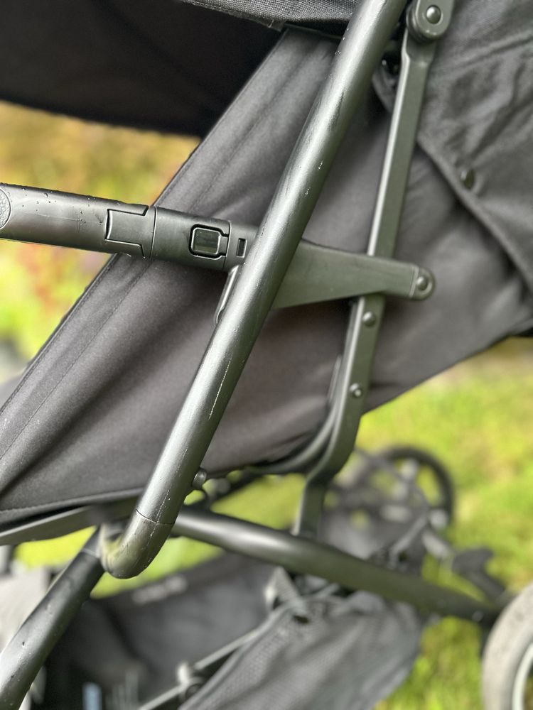 Wózek Cybex Ezzy S+ 2 czarny