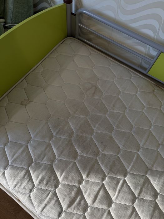 Кровать cilek с матрасом