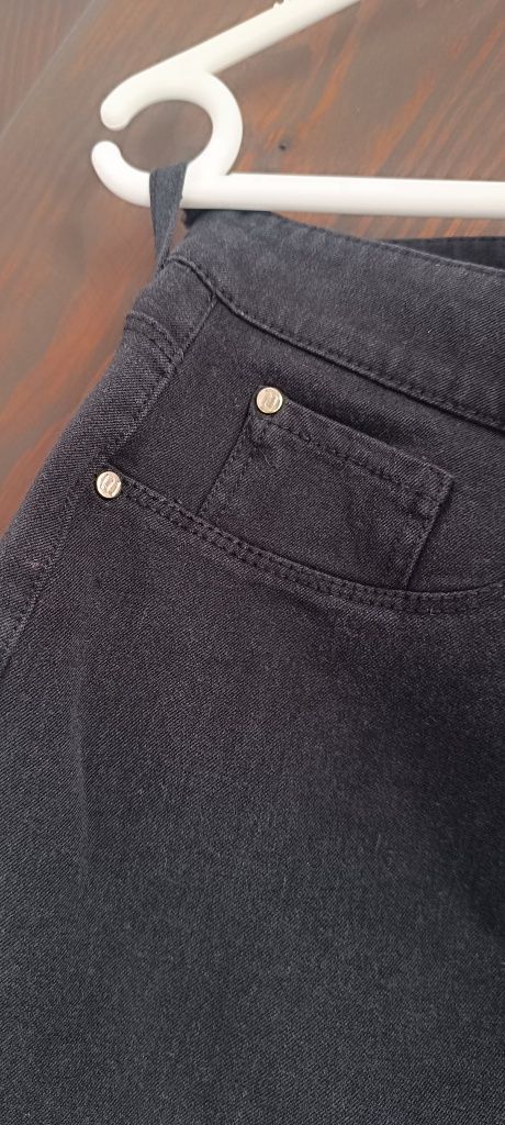 Spodnie River island rozciagliwe jeansy 40 L