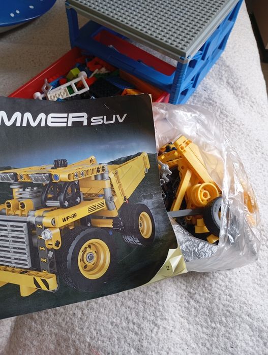 Одним лотом конструктор.