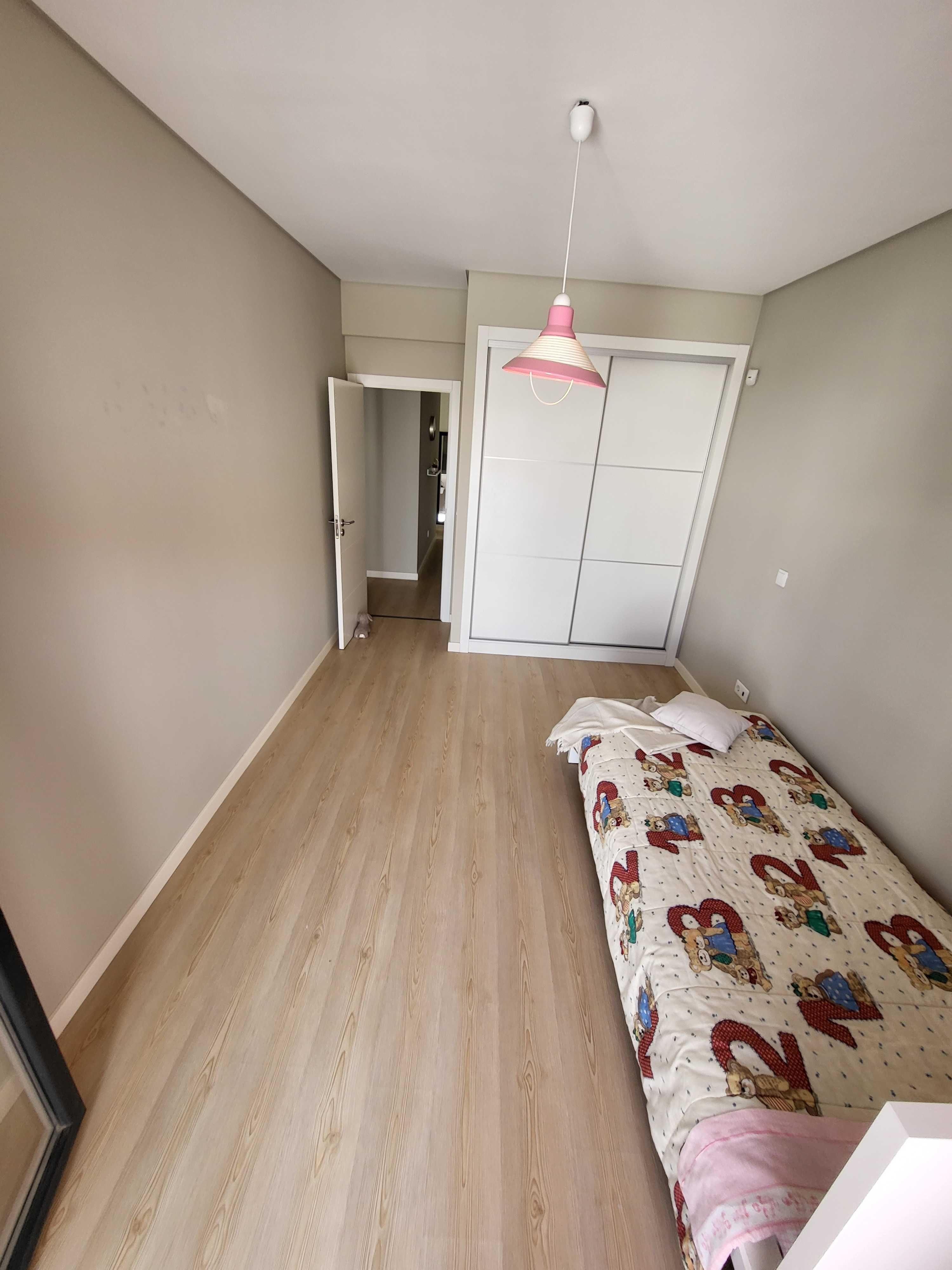 Cama solteiro ou criança