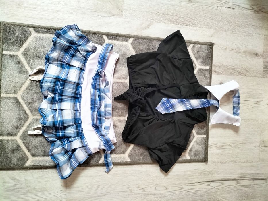 Strój seksowny niegrzecznej uczennicy  rozmiar S