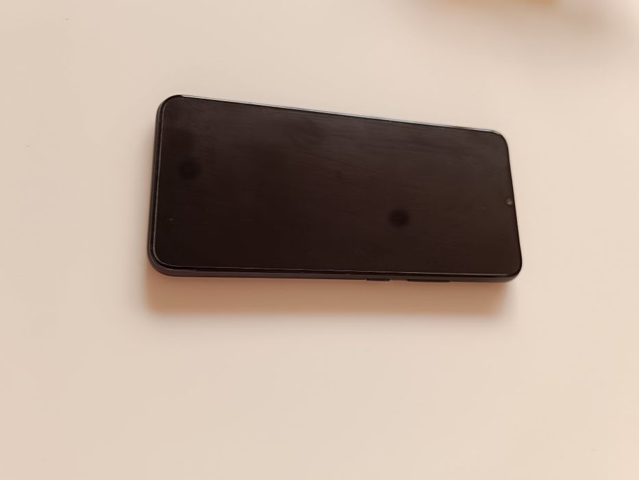 Realme C21-Y
Realme C21Y