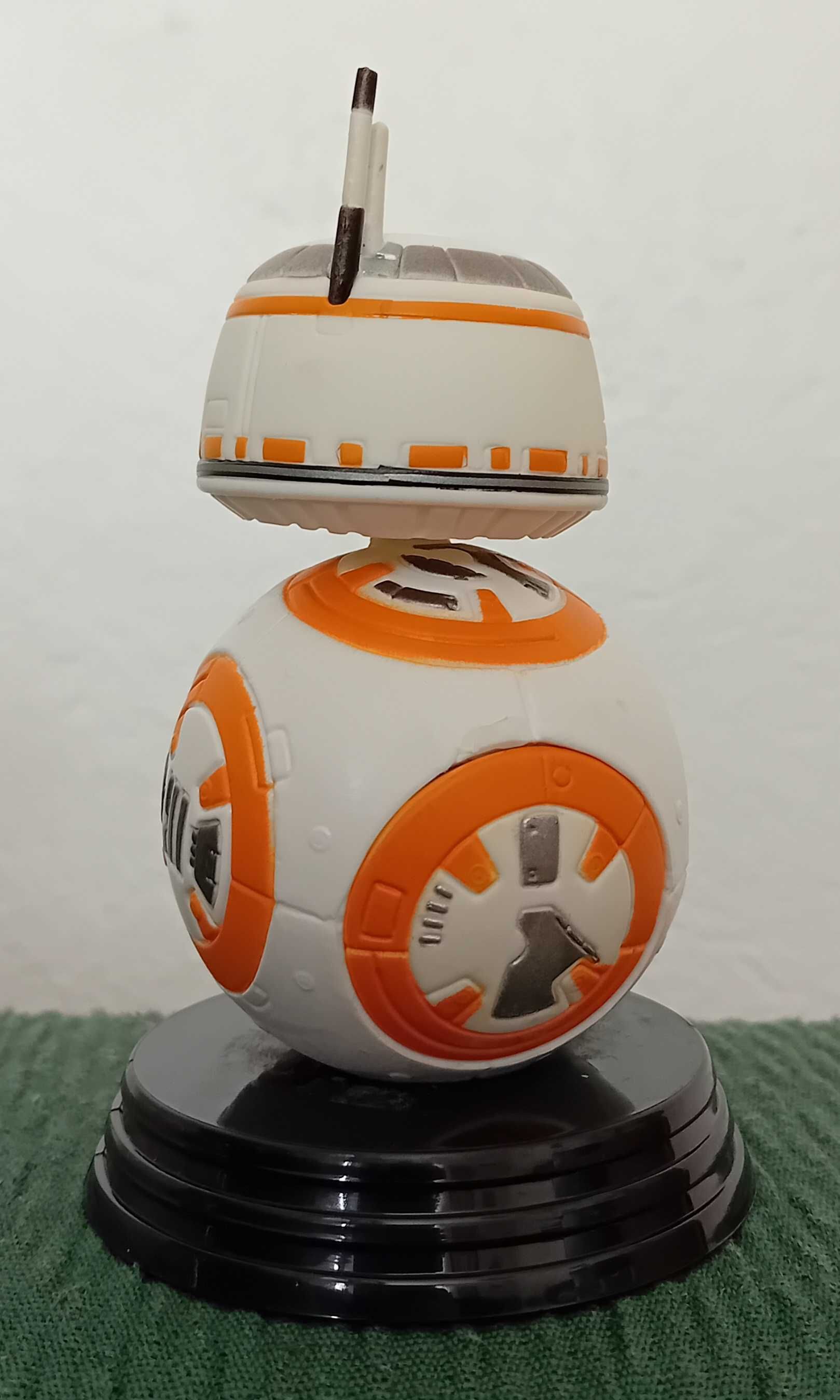 Funko Pop Star Wars Tobias Beckett BB-8