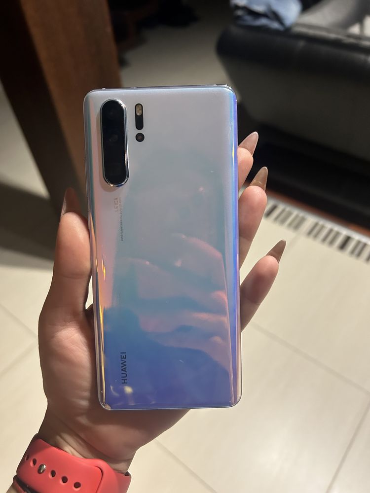 Huawei  P30 pro.