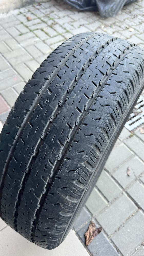 Opony letnie nokian hakka c 225/70/15c