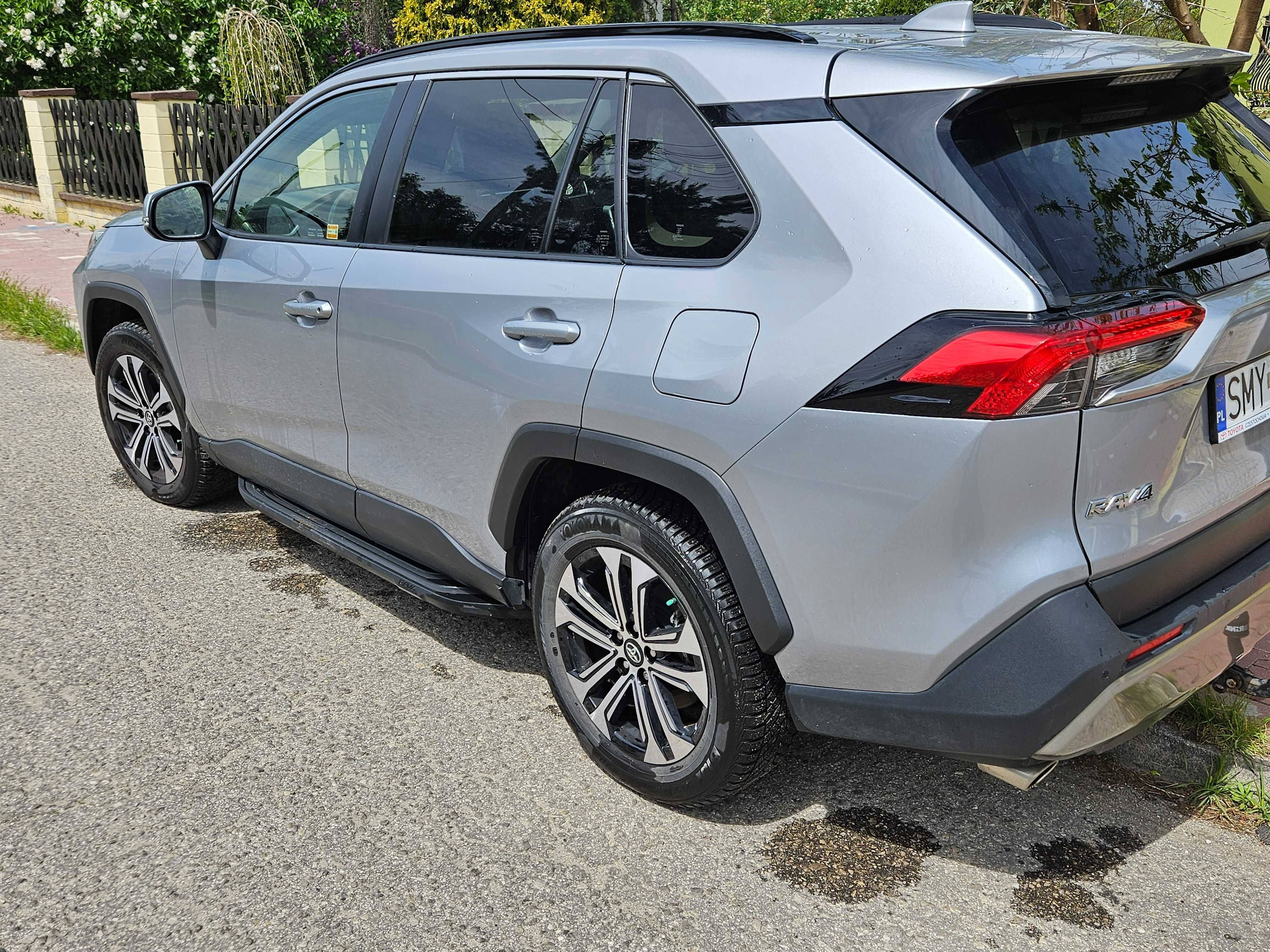 Toyota RAV4 2022r Comfort 2.0 Zakup i serwowanie w salonie tojoty