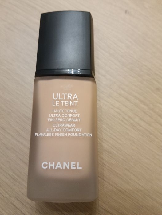 Podklad do twarzy CHANEL