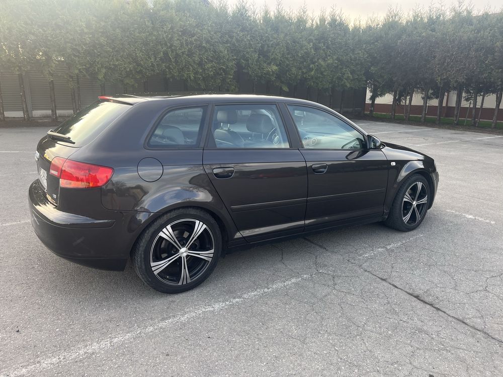 Audi A3 8P Sportback 1.6 MPI