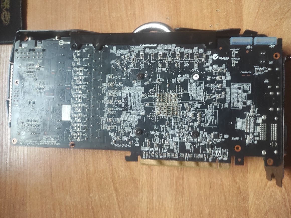 Продаю відеокарту r9 280x