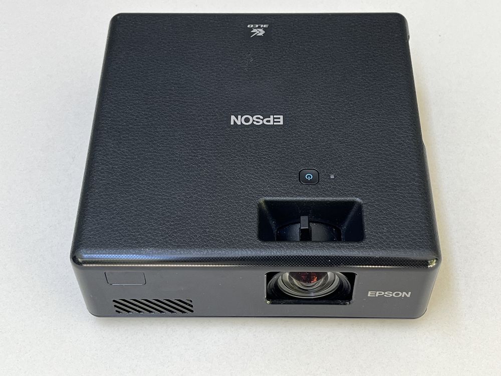 Projector de cinema laser Epson EF-11 (1000 ANSI lumens)
