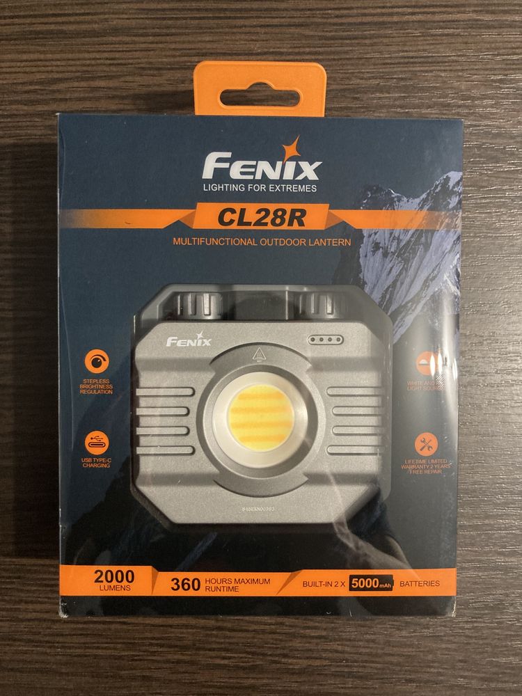 Прожектор лампа ліхтар Fenix CL28R фонарь з функцією powerbank