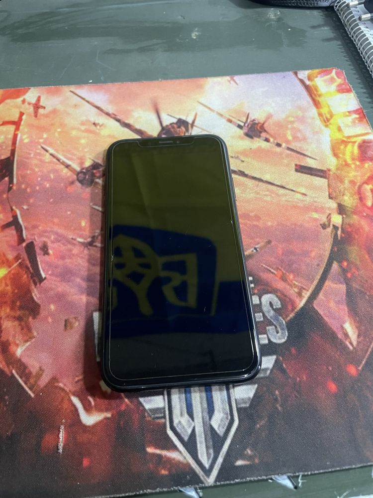 Apple iPhone XR 64 Гб