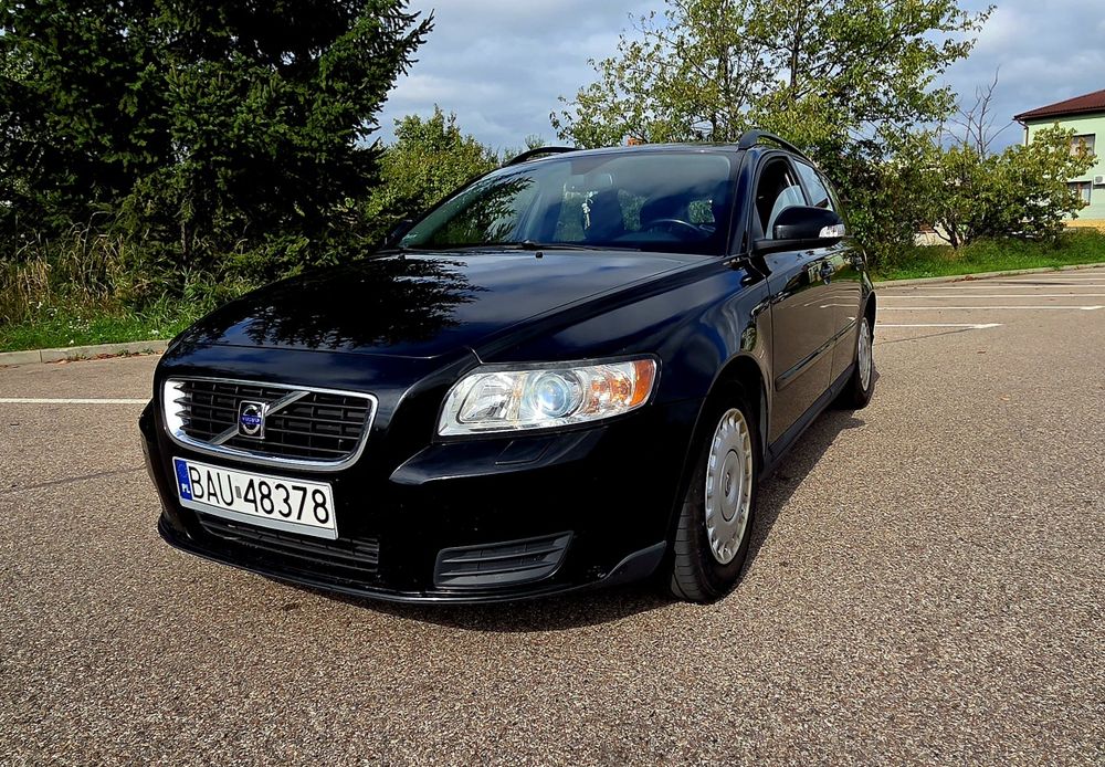 Sprzedam Volvo v50 1.6