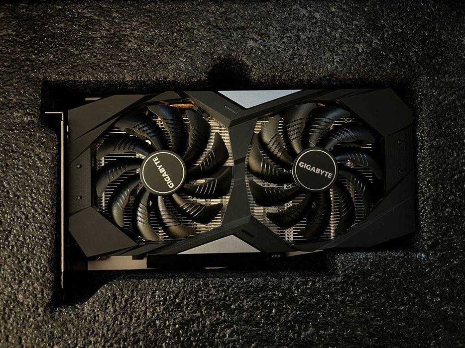 Видеокарта Gigabyte RTX 2060, 12gb