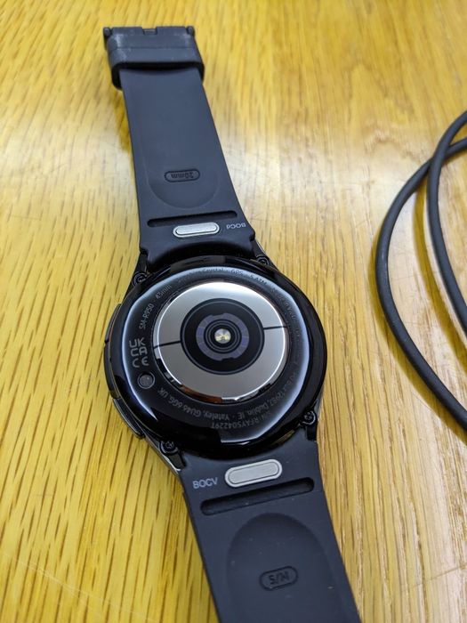 Samsung Galaxy watch 6 R950  43mm jak nowy